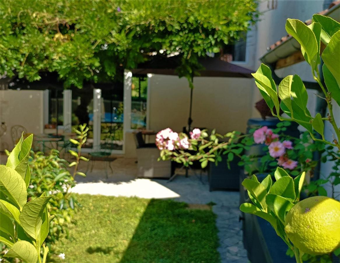 Chambres D'Hotes Villa Lortin Pouillon Bagian luar foto